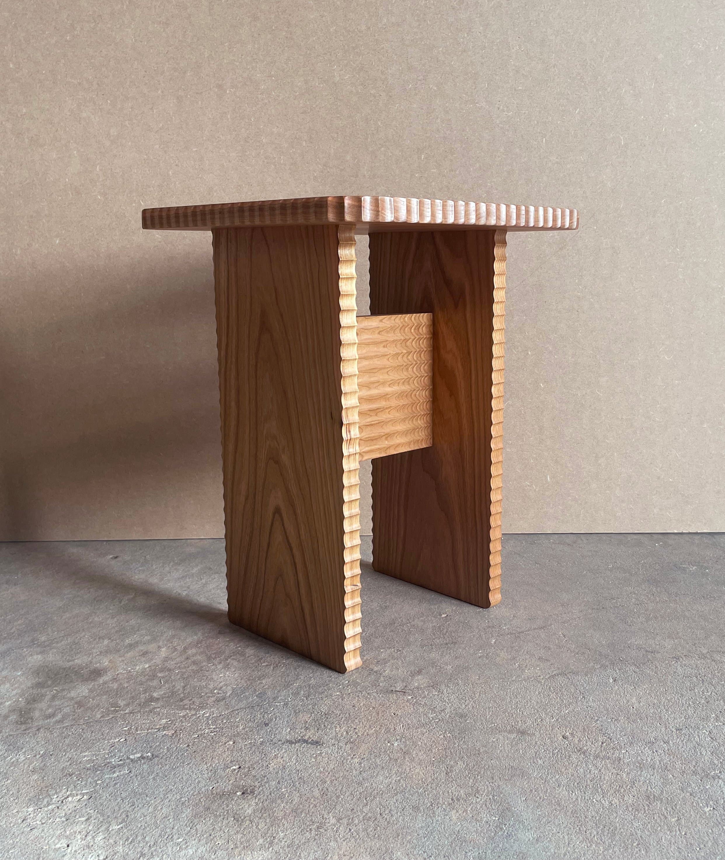Ridge Table