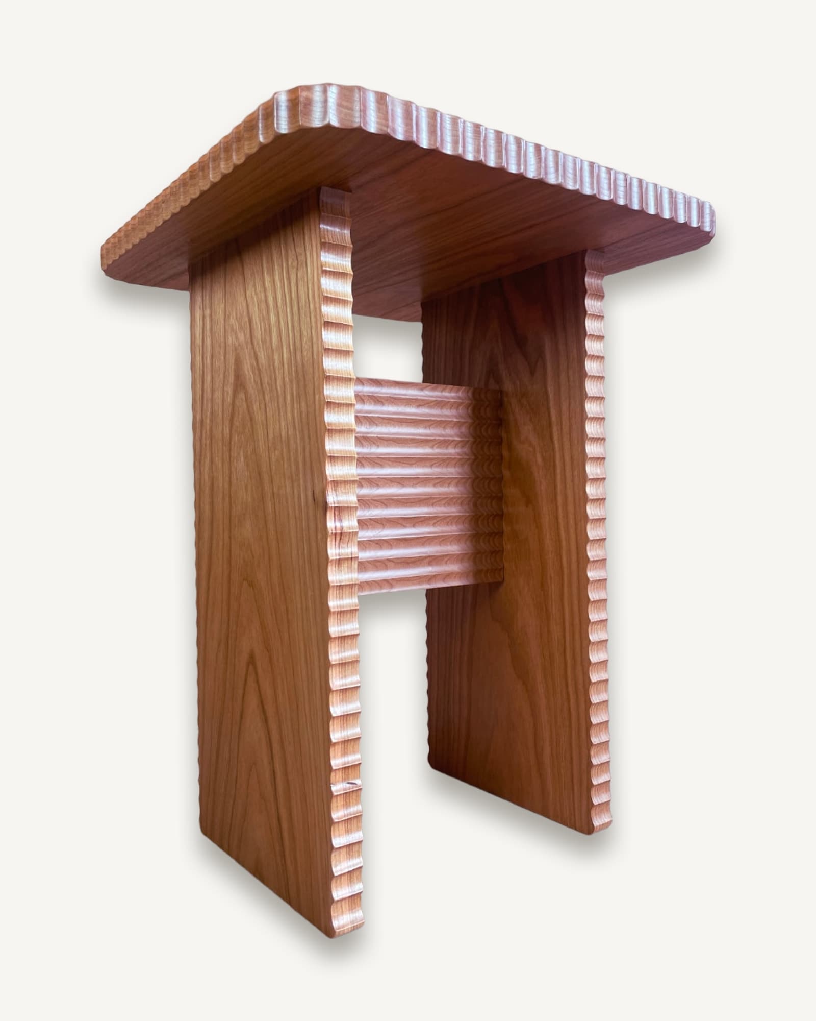 Ridge Table
