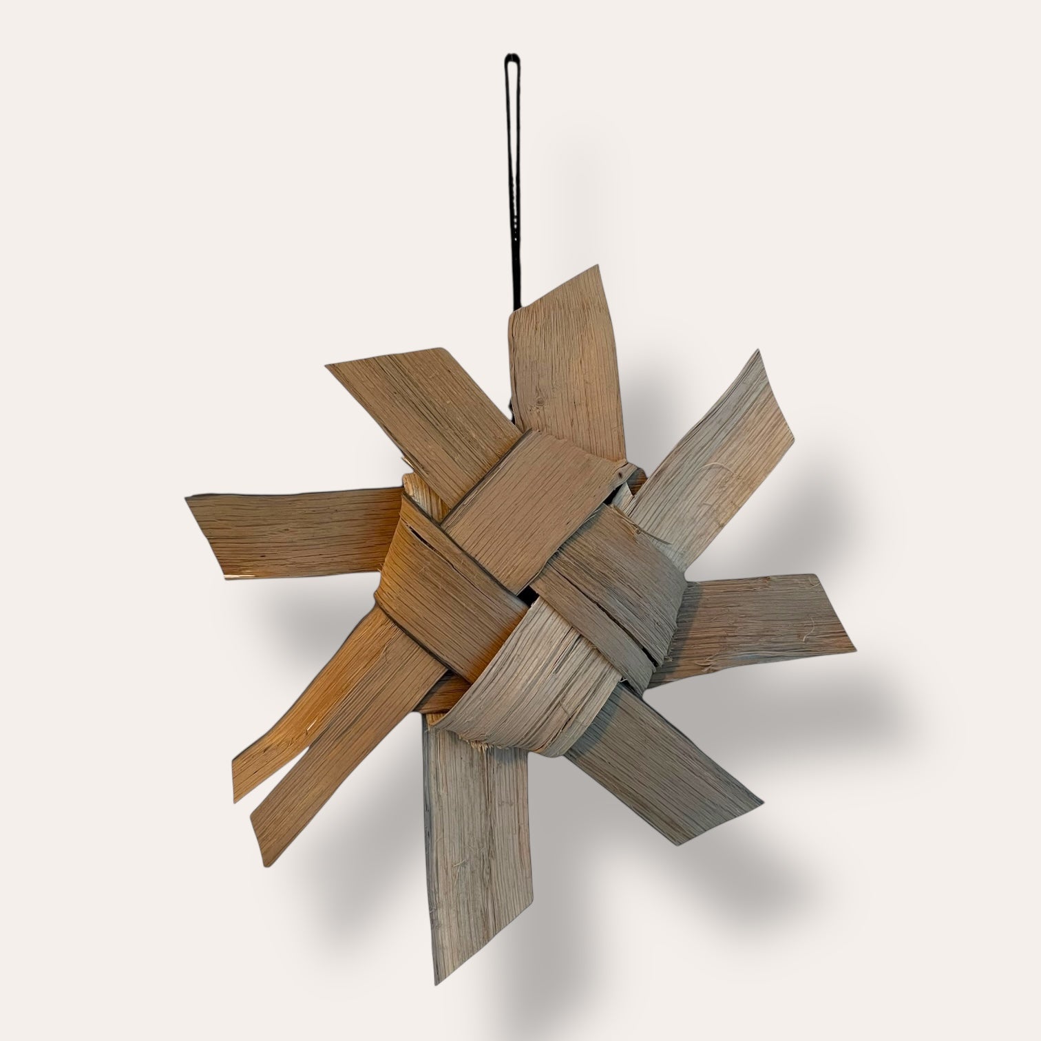 Oak swill Christmas Star Decoration