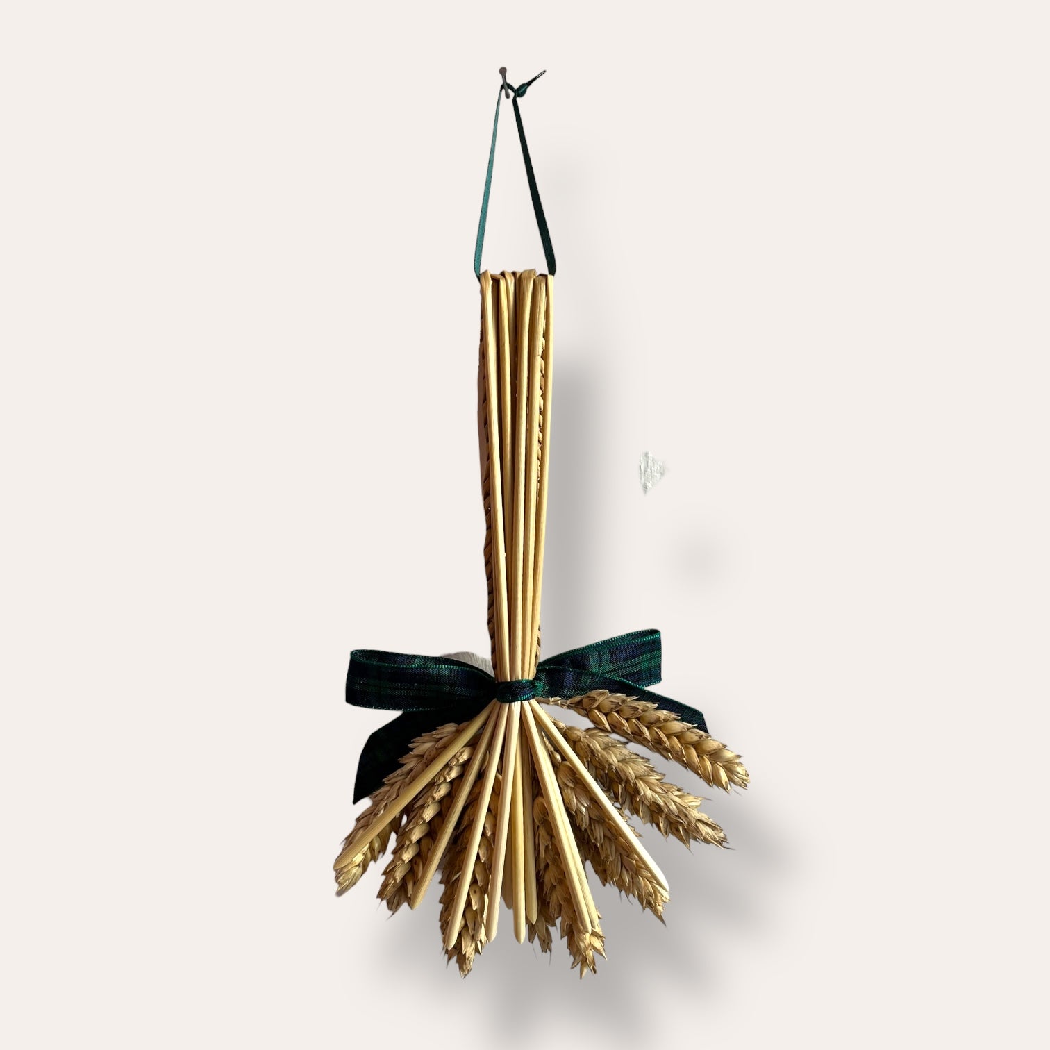 Glory Braid Straw Decoration: Flat Braid